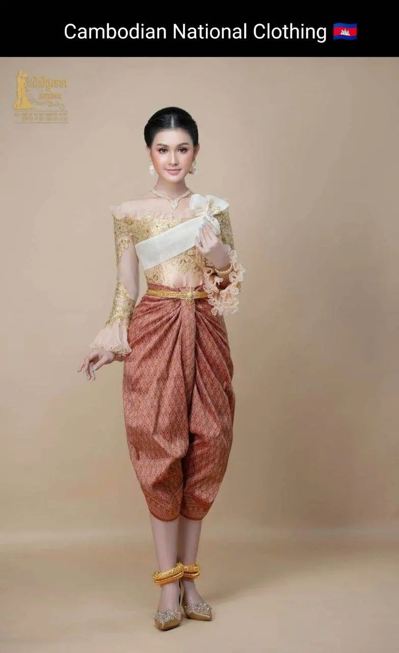 Cambodian National Clothing 🇰🇭ชุดประจําชาติ กัมพูชา:Cambodia wedding dress: ASEAN national costume