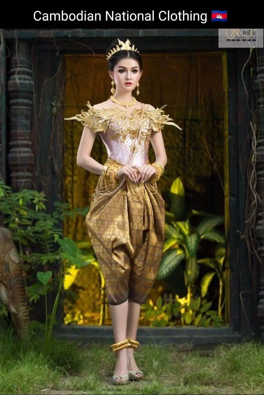 Cambodian National Clothing 🇰🇭ชุดประจําชาติ กัมพูชา:Cambodia wedding dress: ASEAN national costume