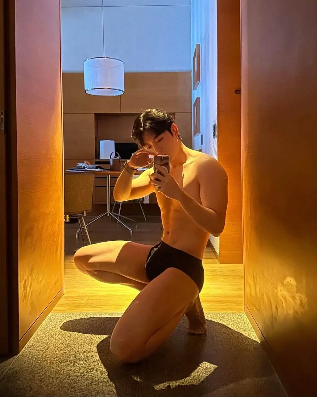 LINE OpenChat : Underwear For Men