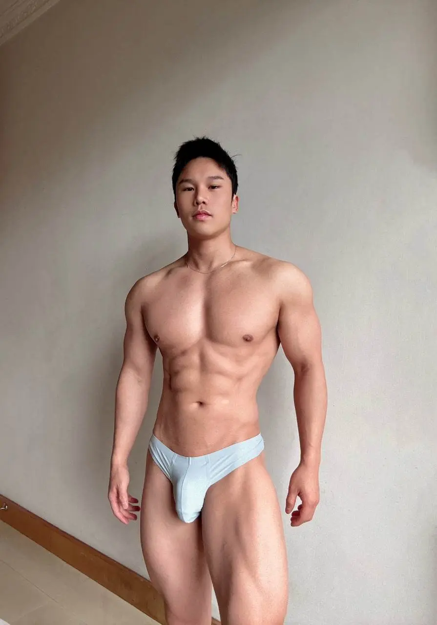 Hot men in underwear 675