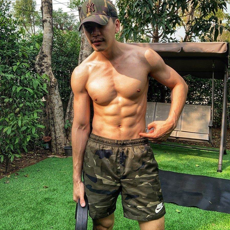 ดาราสามี