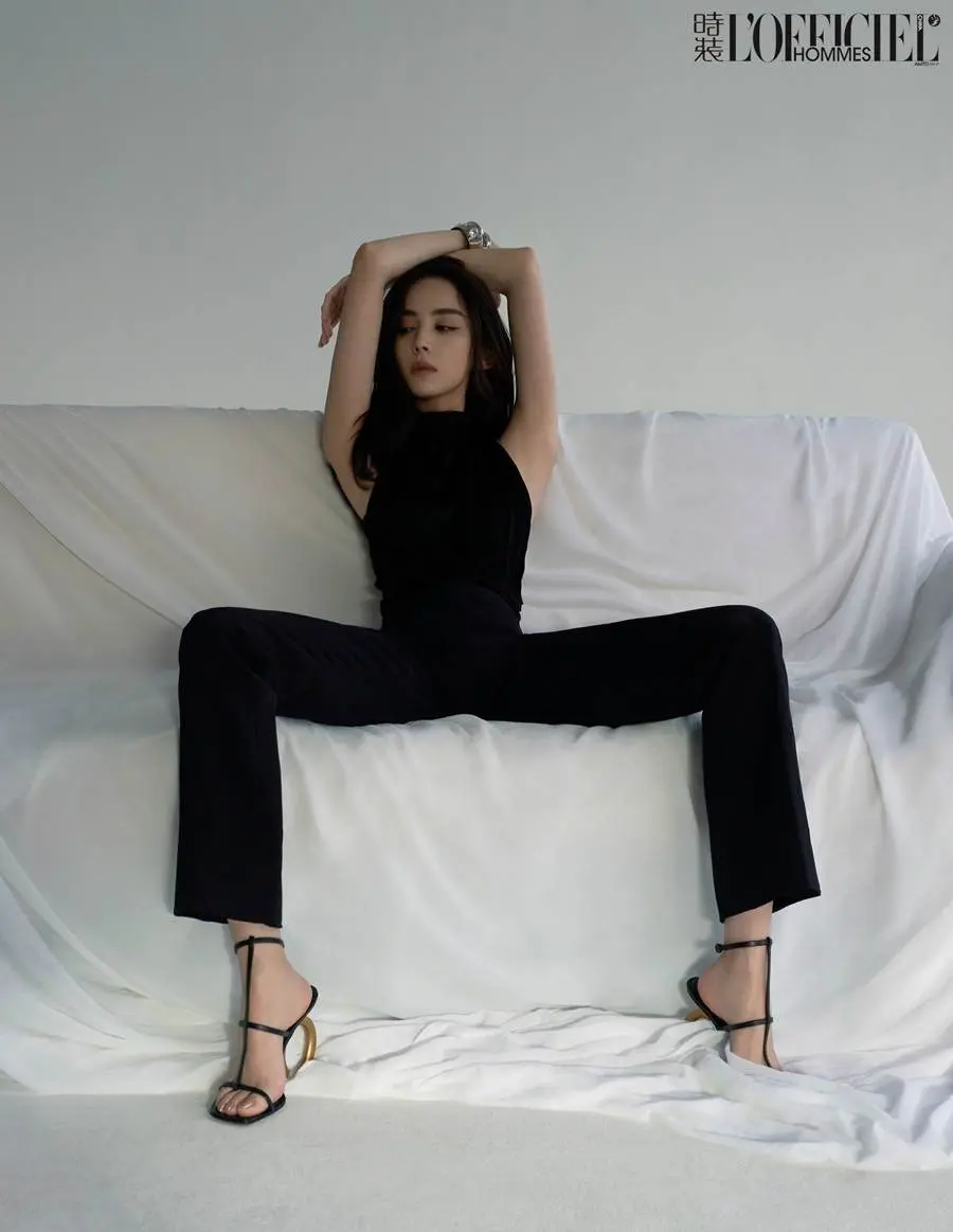 Gulinazha @ L&rsquo;Officiel Hommes China April 2023