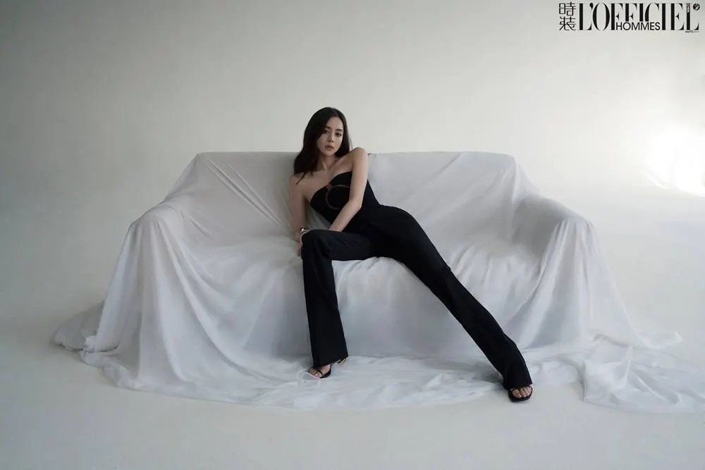 Gulinazha @ L&rsquo;Officiel Hommes China April 2023