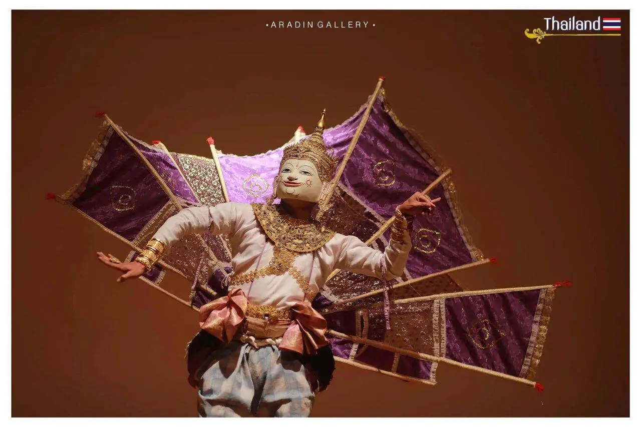 🇹🇭 THAILAND | Gingala Lanna Bird Dance
