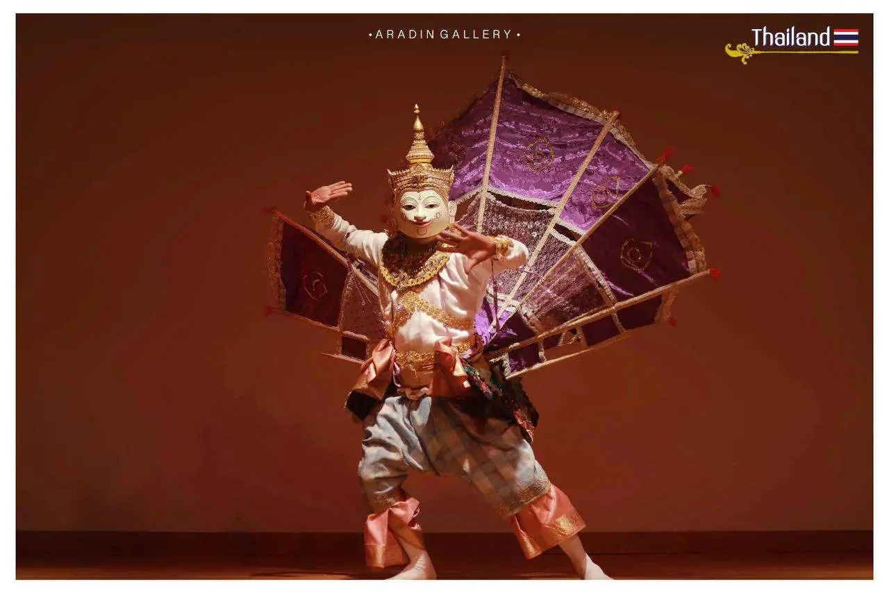 🇹🇭 THAILAND | Gingala Lanna Bird Dance