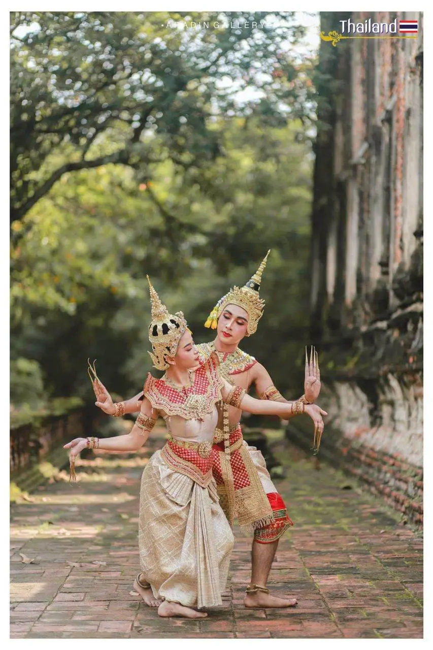 🇹🇭 THAILAND | &ldquo;Lakorn Chatri&rdquo; Thai Dance