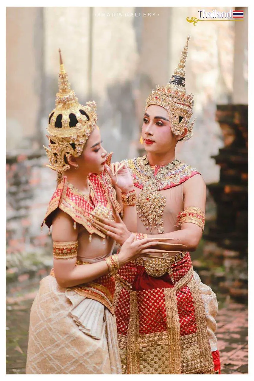 🇹🇭 THAILAND | &ldquo;Lakorn Chatri&rdquo; Thai Dance