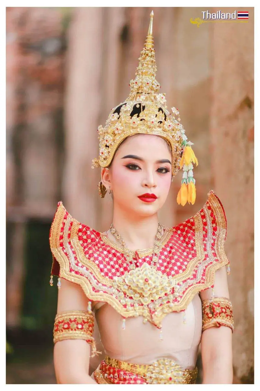 🇹🇭 THAILAND | &ldquo;Lakorn Chatri&rdquo; Thai Dance