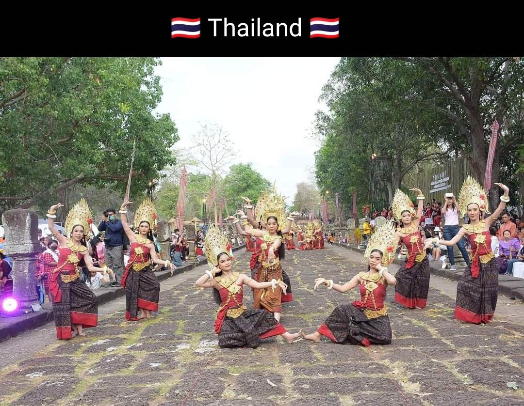 Apsara dance. Apsara style