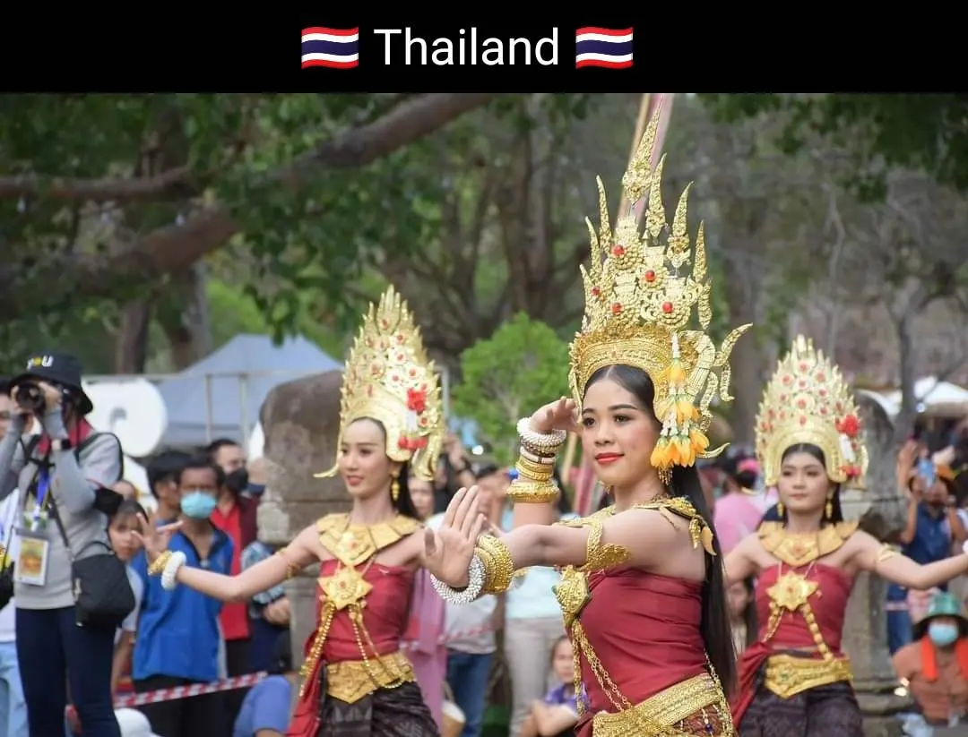 Apsara dance. Apsara style