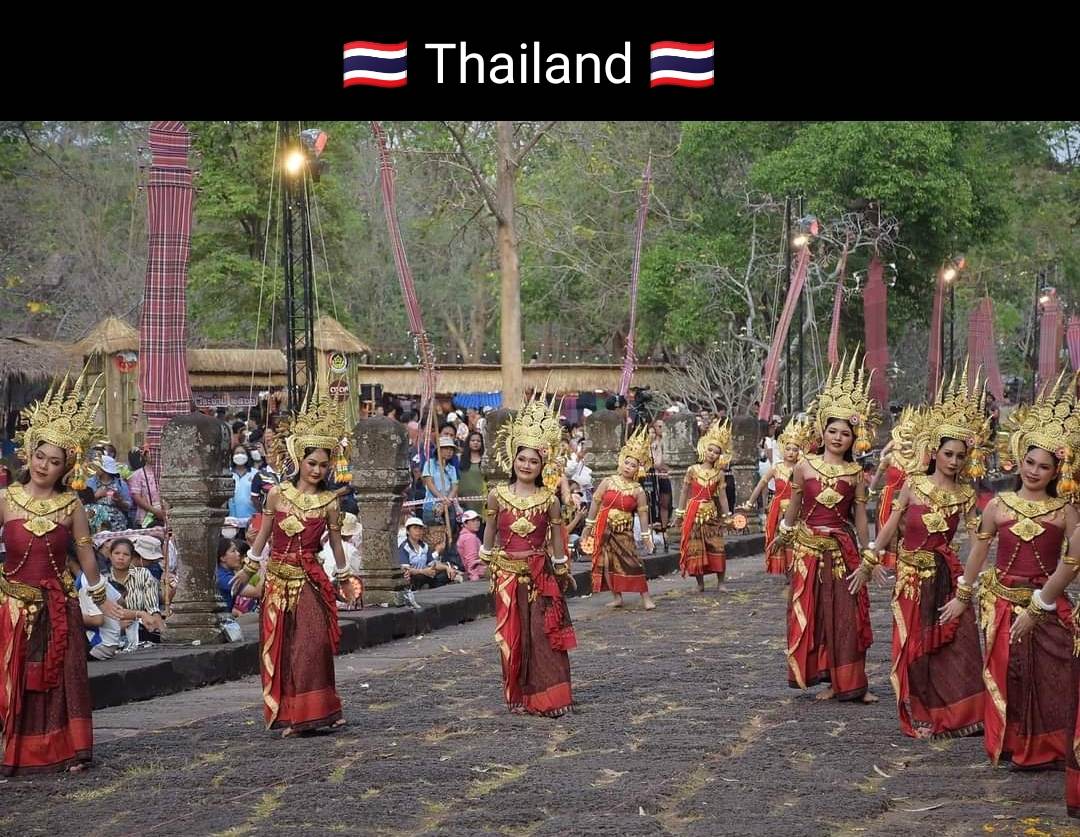 Apsara dance. Apsara style