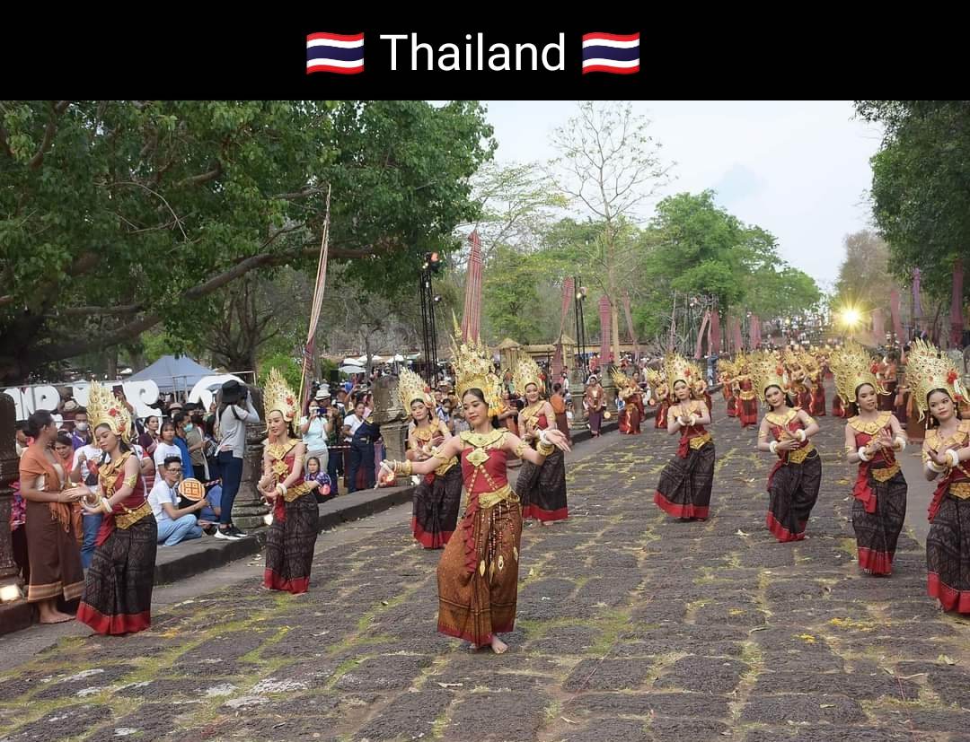 Apsara dance. Apsara style