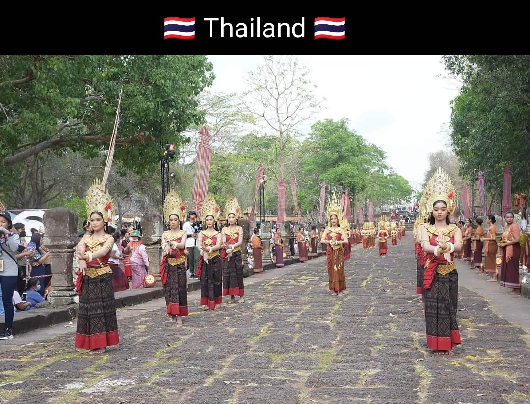 Apsara dance. Apsara style