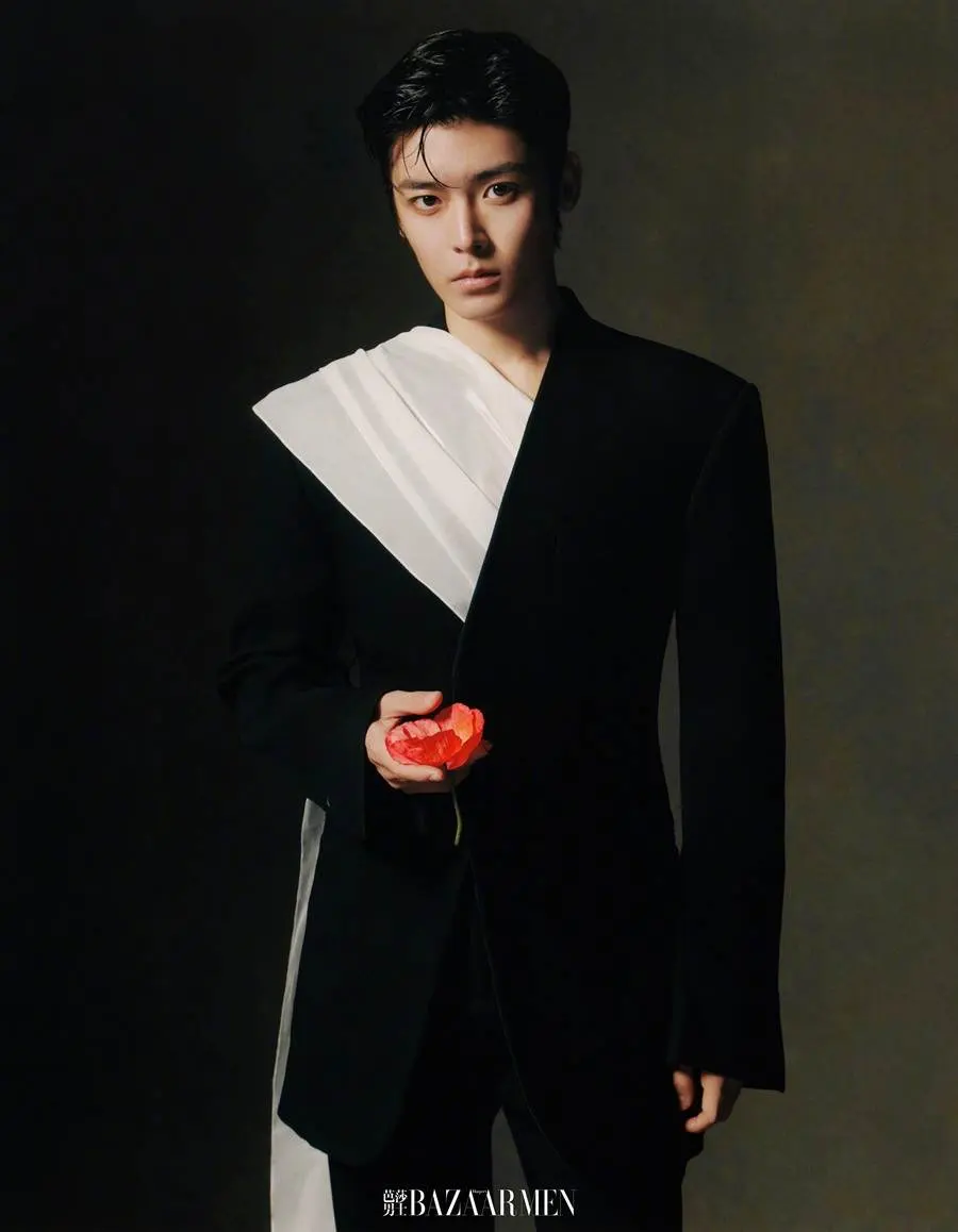 Hou Minghao @ Harper's BAZAAR Men China April 2023