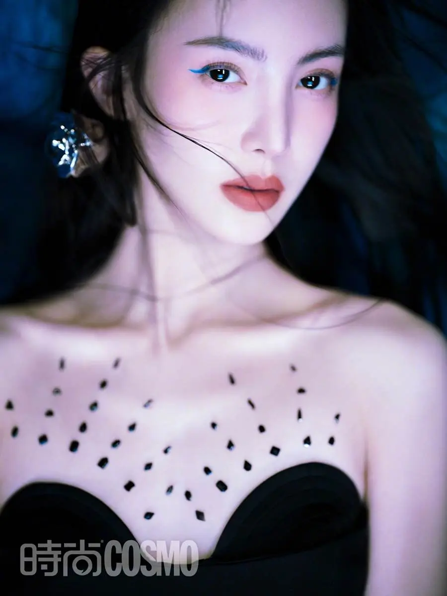 Jin Chen @ Cosmopolitan China April 2023