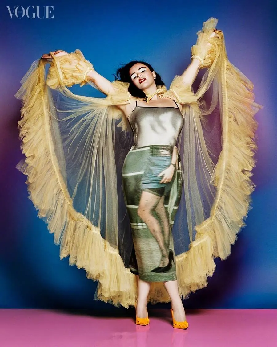 Barbie Ferreira @ VOGUE Brazil April 2023