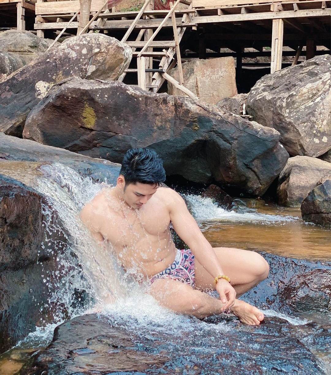 สายน้ำ..ลูกผู้ชาย