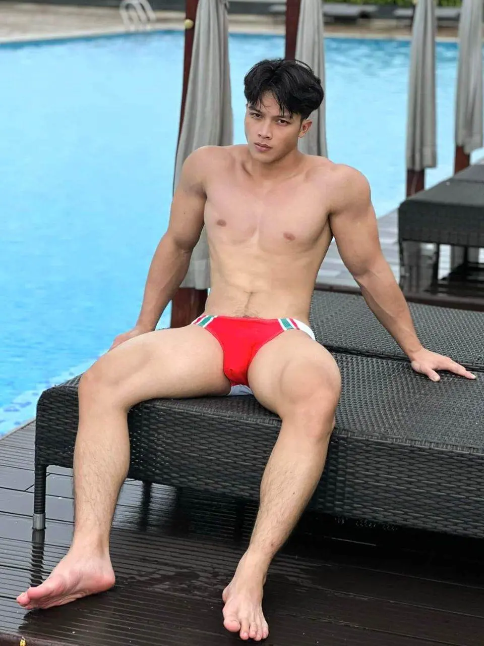 สดใสวันอาทิตย์