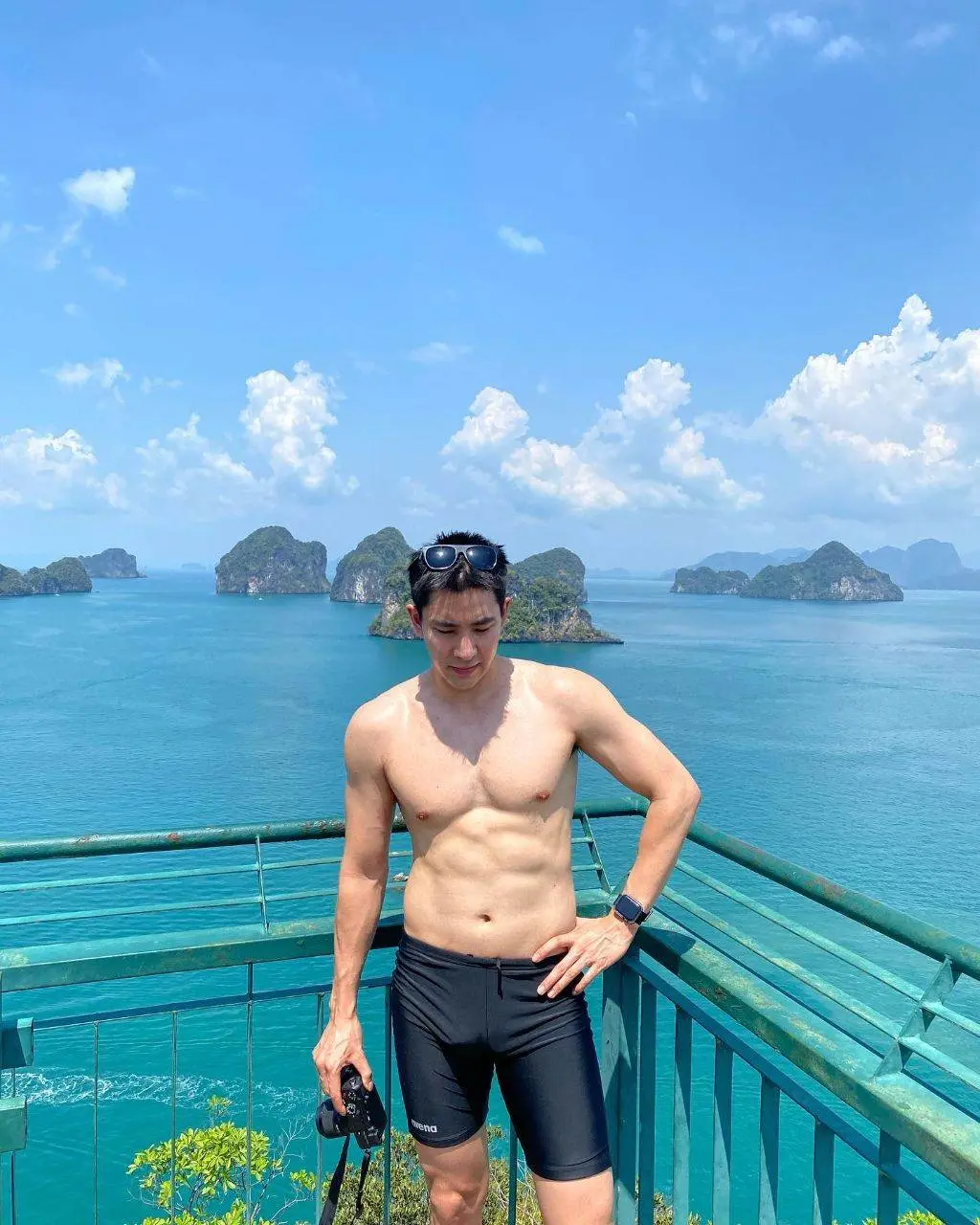 ผู้ชายหน้าร้อน