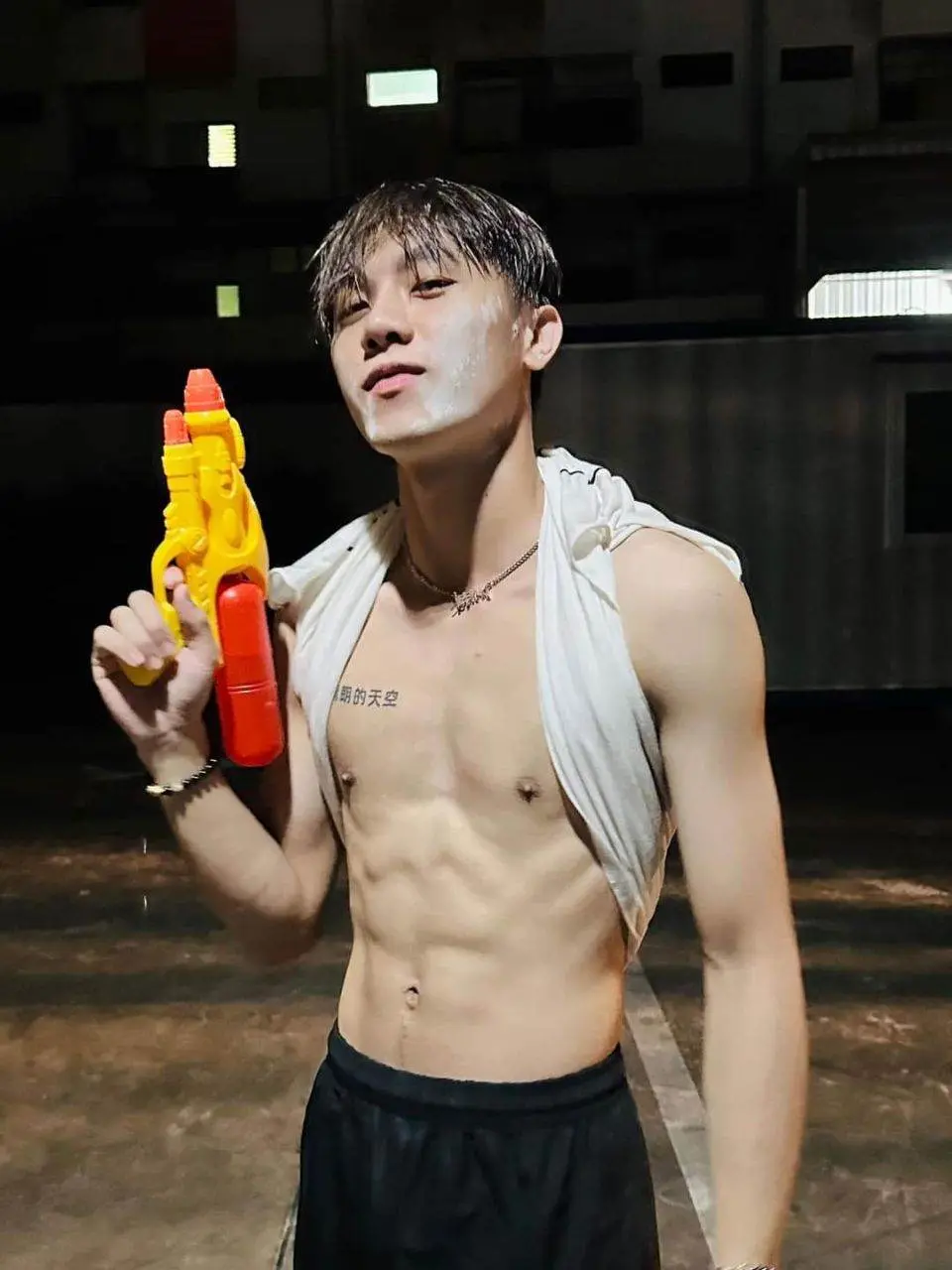 สิ่งที่ทำให้อยากเล่นน้ำสงกรานต์