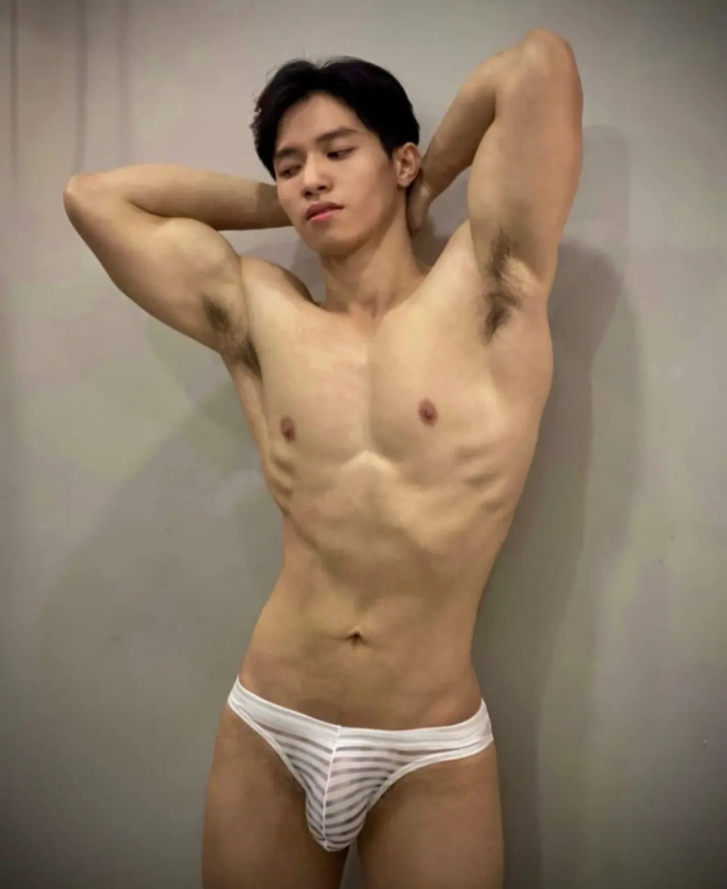 แทบจุก