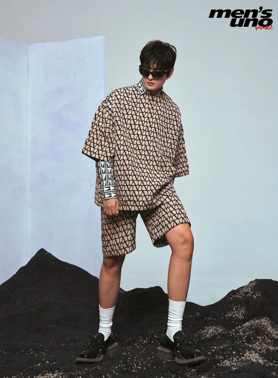 Zhang Yuan @ Men&rsquo;s Uno Young! China April 2023