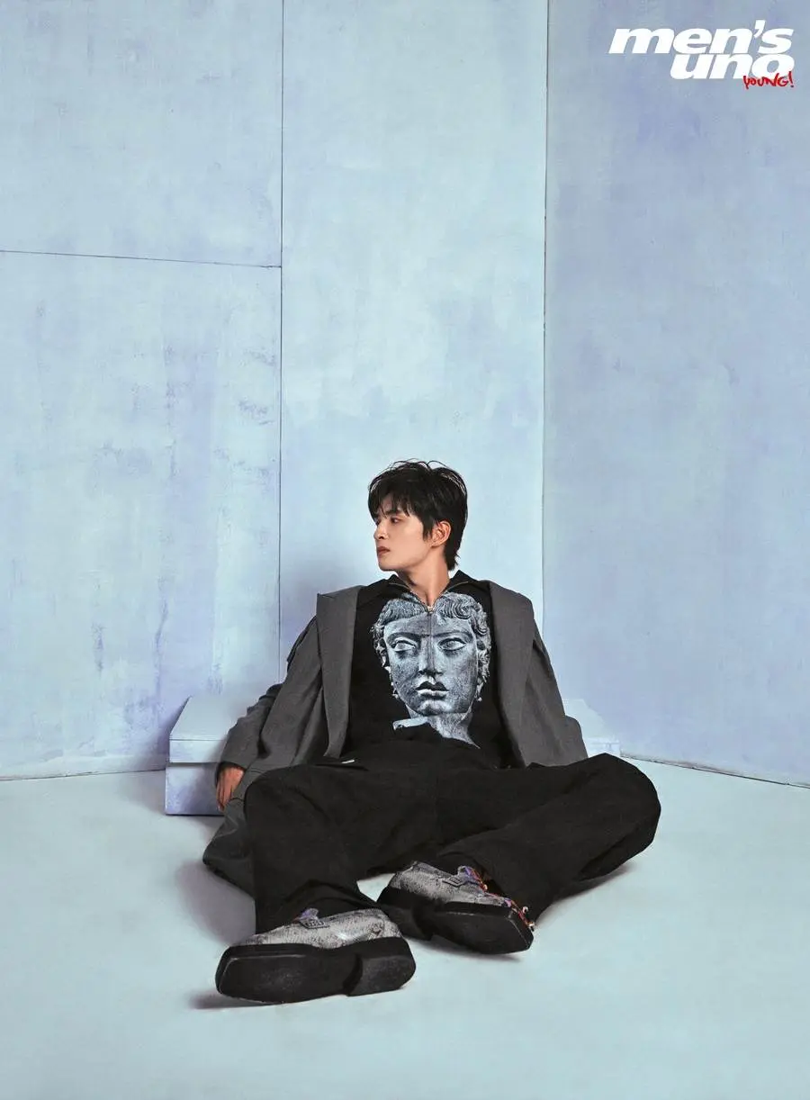 Zhang Yuan @ Men&rsquo;s Uno Young! China April 2023