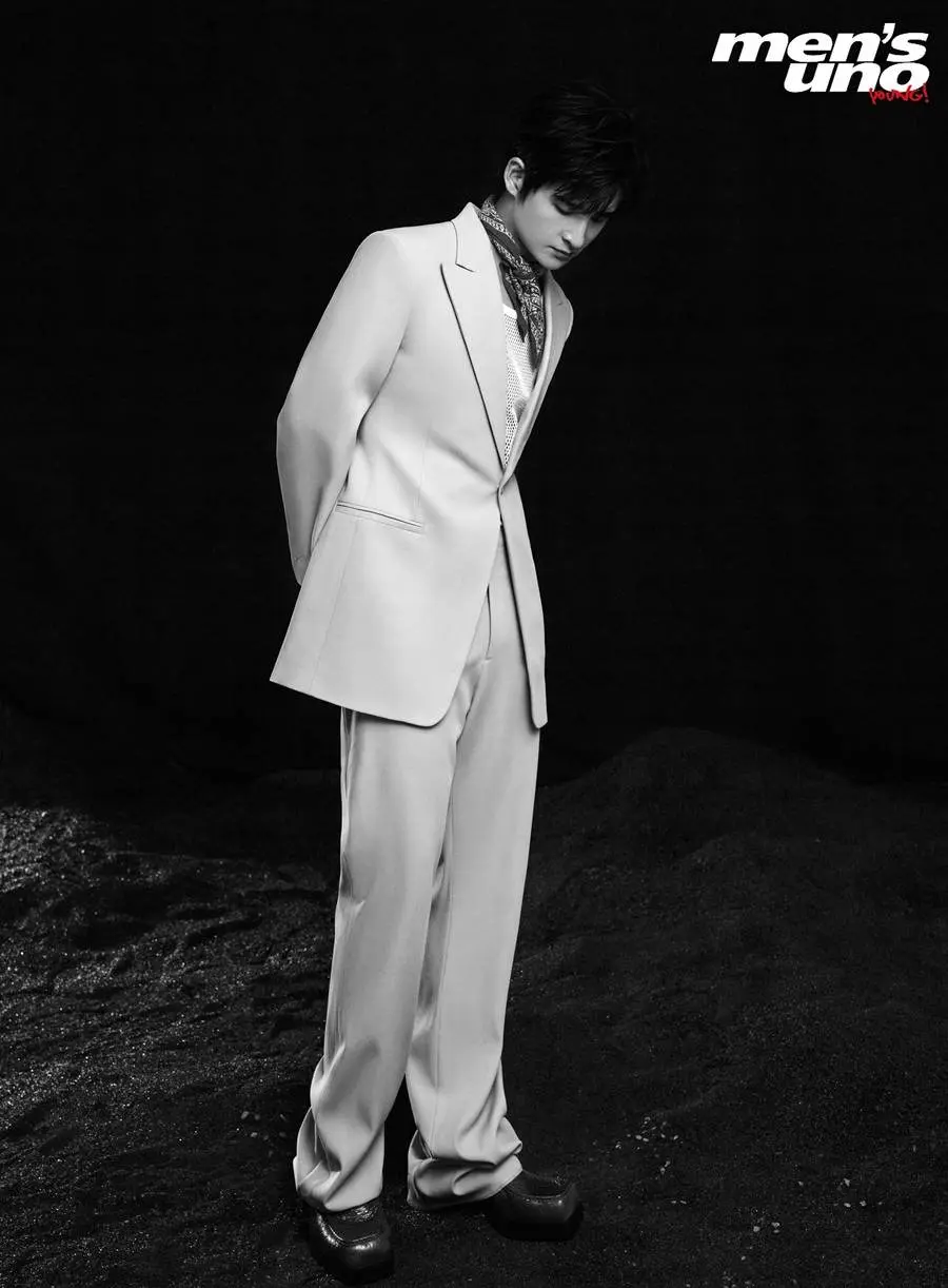 Zhang Yuan @ Men&rsquo;s Uno Young! China April 2023