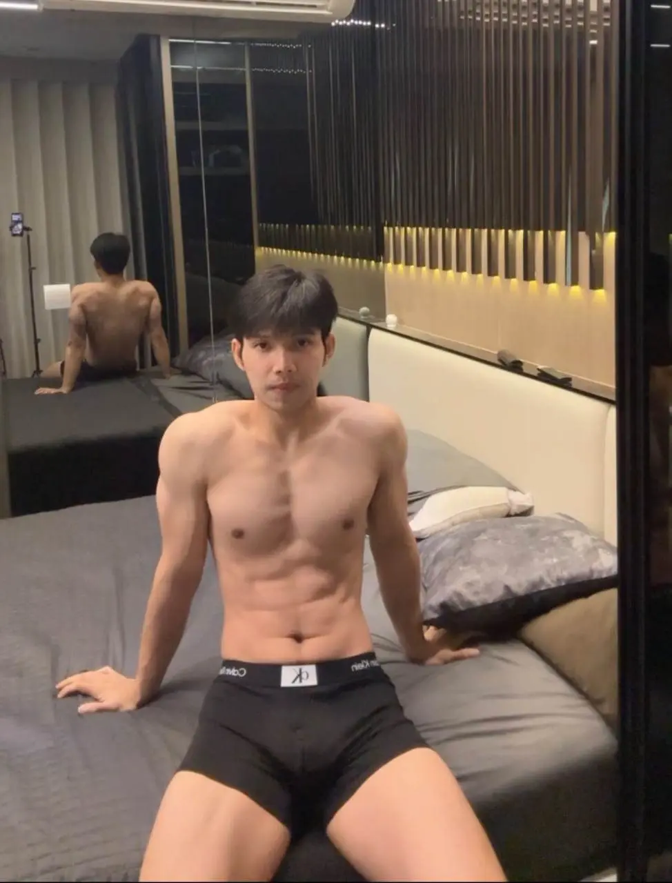ผู้ชายให้ท่า [2]