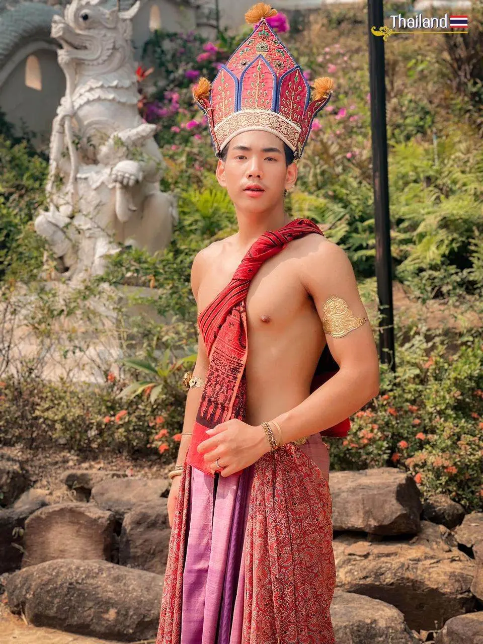🇹🇭 THAILAND | "แถนไท้" Thaen - I-san Angel