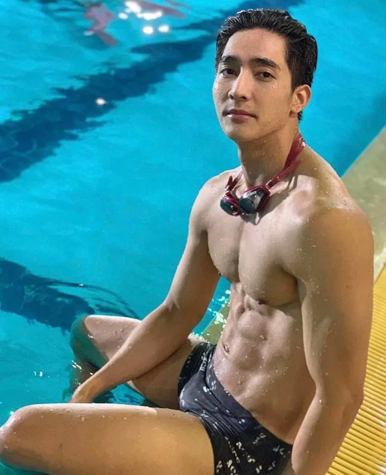 หนุ่มๆชุ่มฉ่ำ