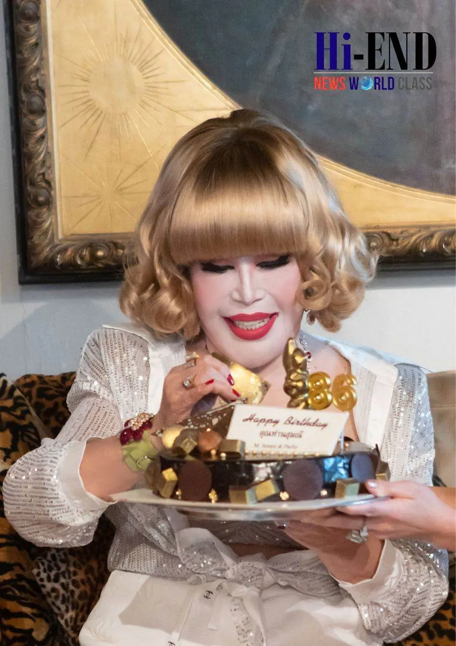ครบรอบ 86 กะรัต iron barbie คุณสุมณีคุณะเกษม ณ   Penthouse คฤหาสน์มณีมณฑ์ชา ใจกลางเมืองย่านเขตปทุมวัน