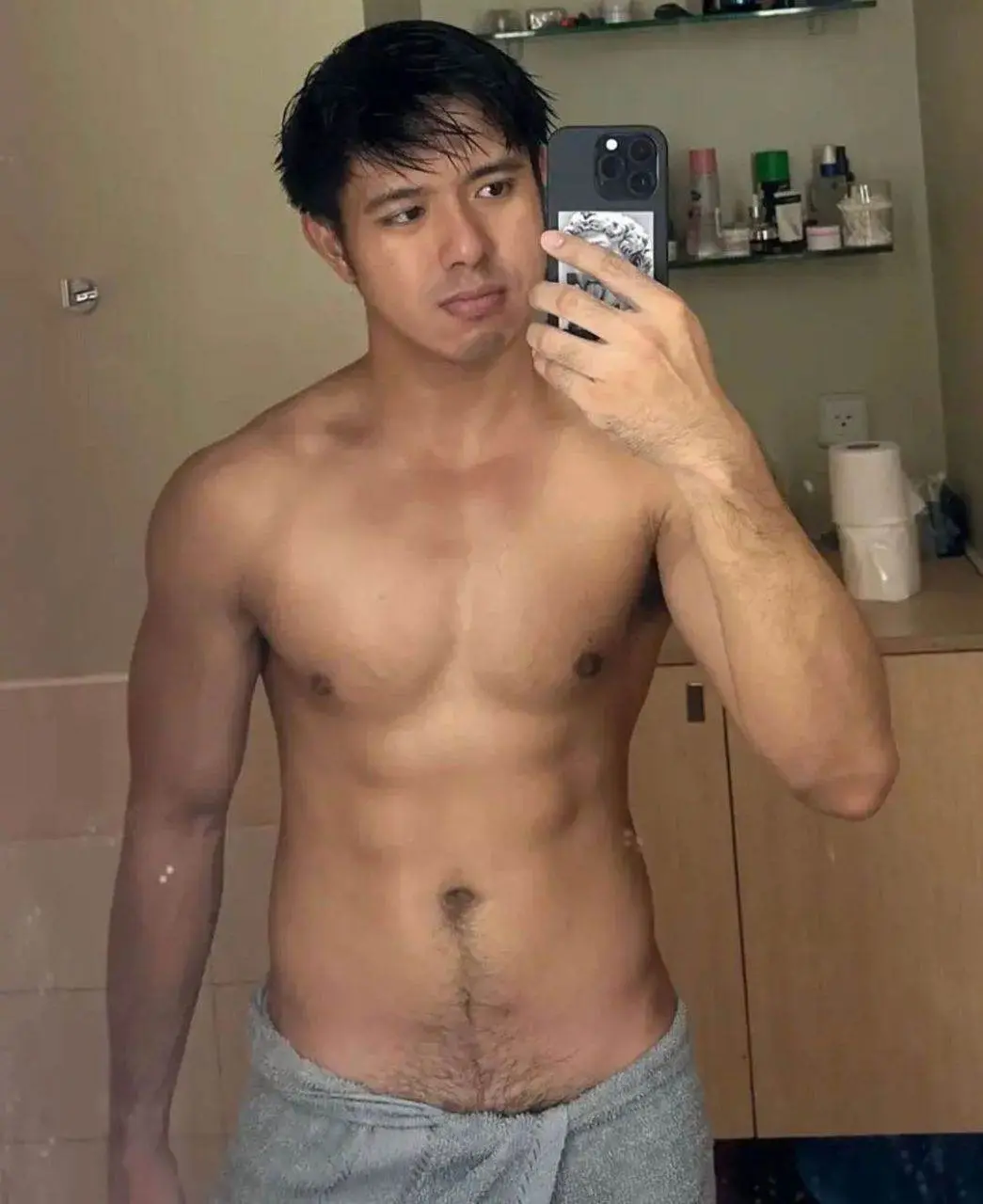 ผู้ชาย..ผ้าขนหนู