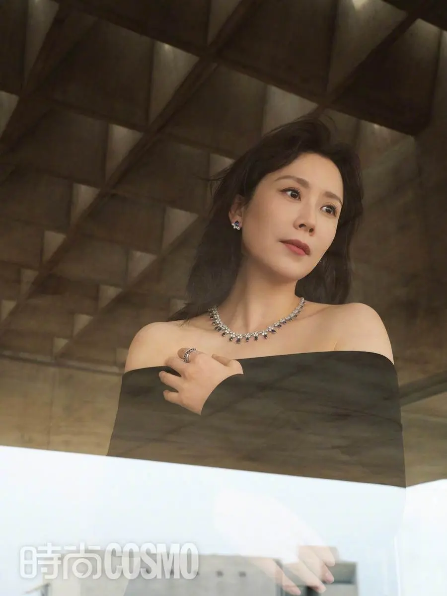 Hai Qing @ Cosmopolitan China May 2023