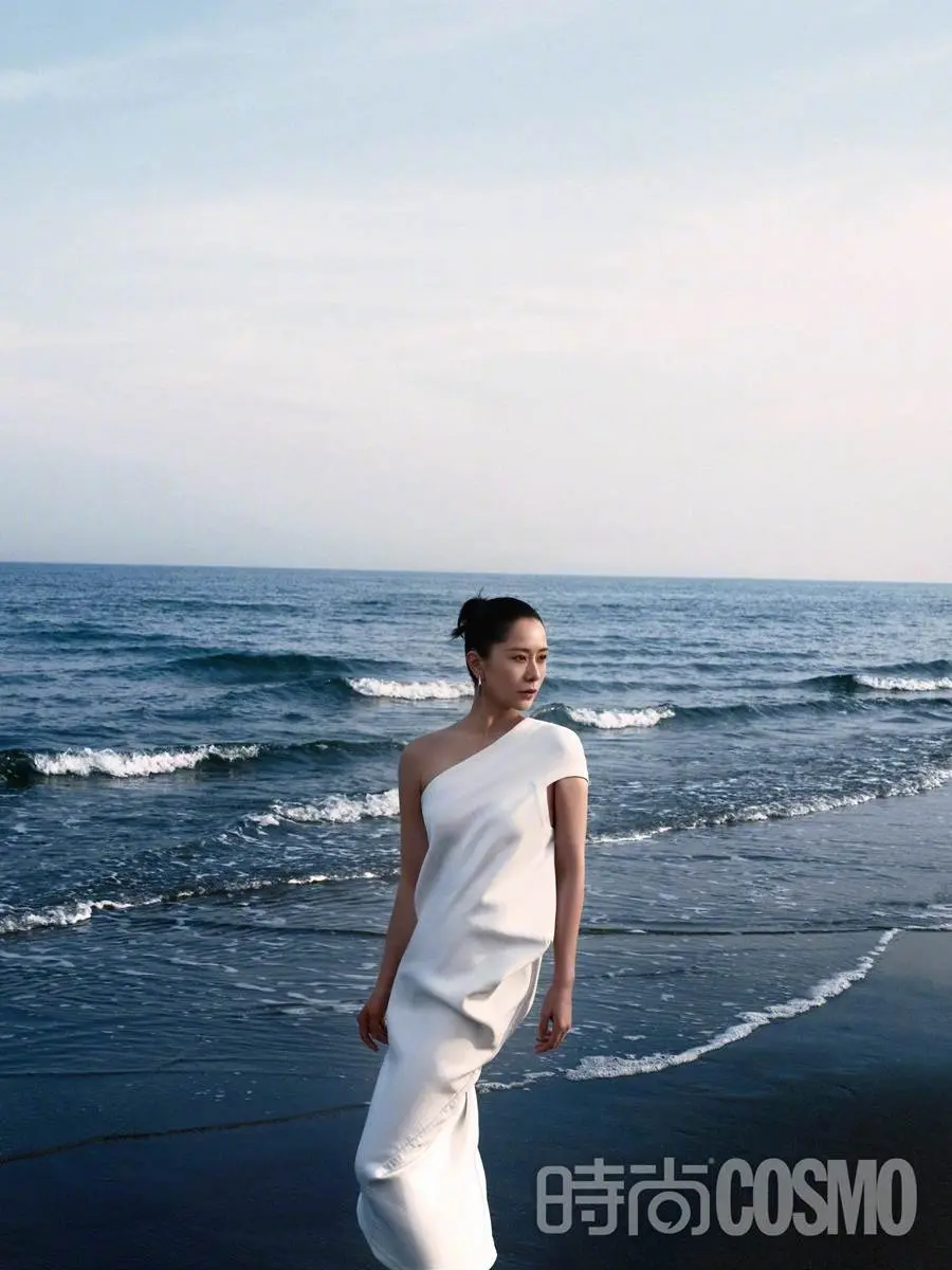Hai Qing @ Cosmopolitan China May 2023