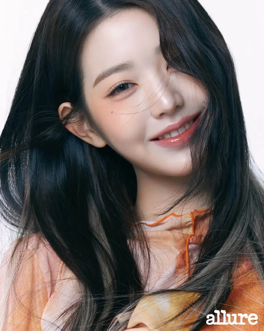 (IVE) Jang Wonyoung @ allure Korea May 2023