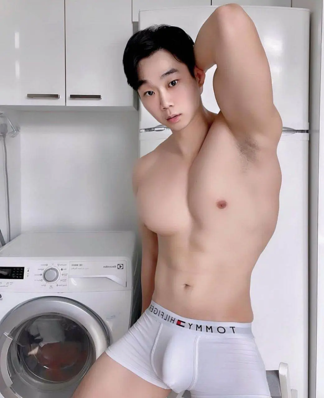 มาช่วย..ซักผ้าหน่อยครับ