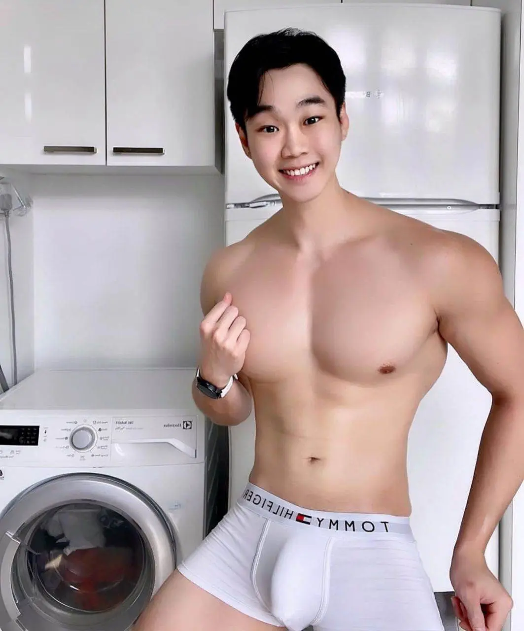 มาช่วย..ซักผ้าหน่อยครับ