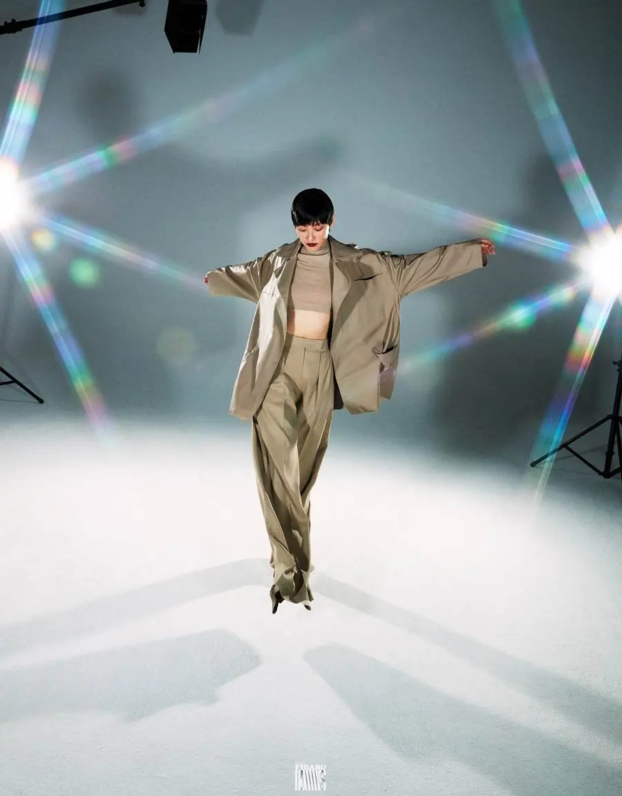 NiNi @ madame FIGARO Hommes China April 2023