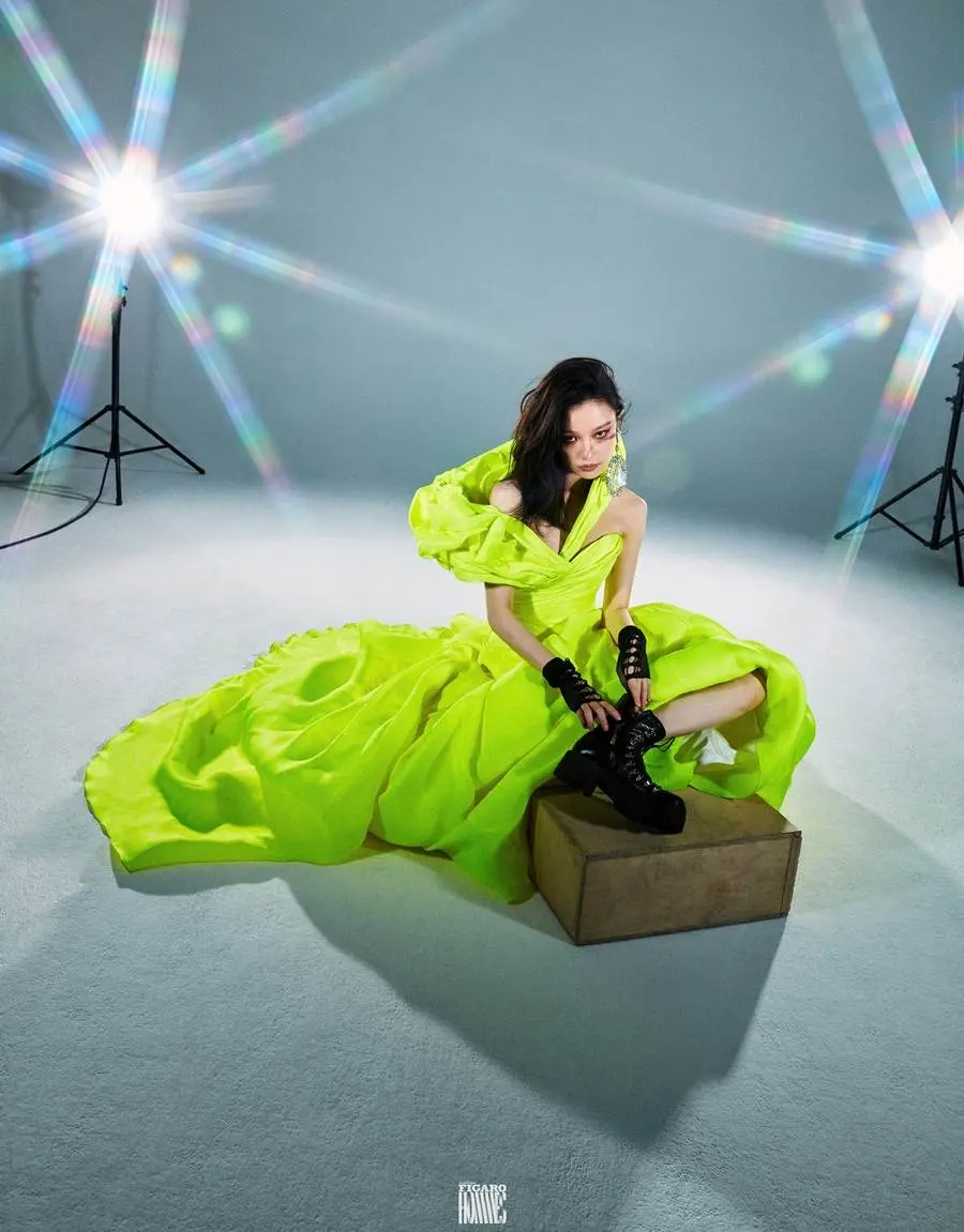 NiNi @ madame FIGARO Hommes China April 2023