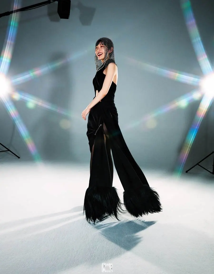 NiNi @ madame FIGARO Hommes China April 2023
