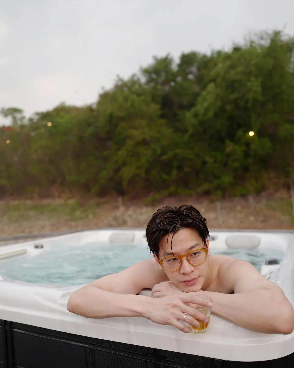 สามีตีตราจอง