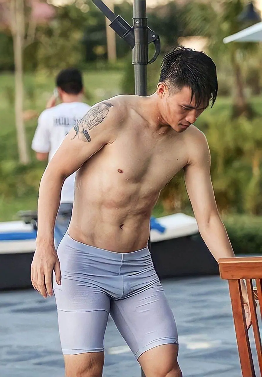 ชุดมันรัด
