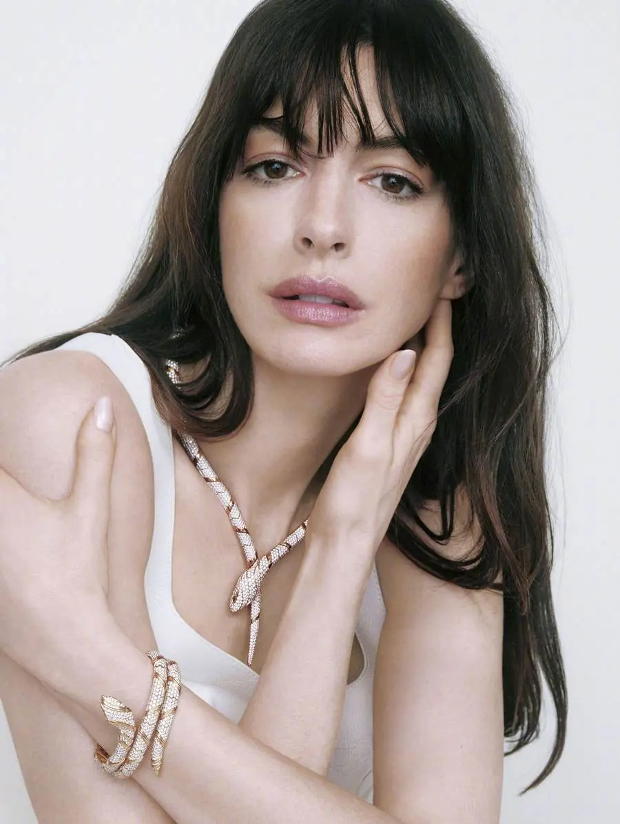 Anne Hathaway @ ELLE Japan June 2023