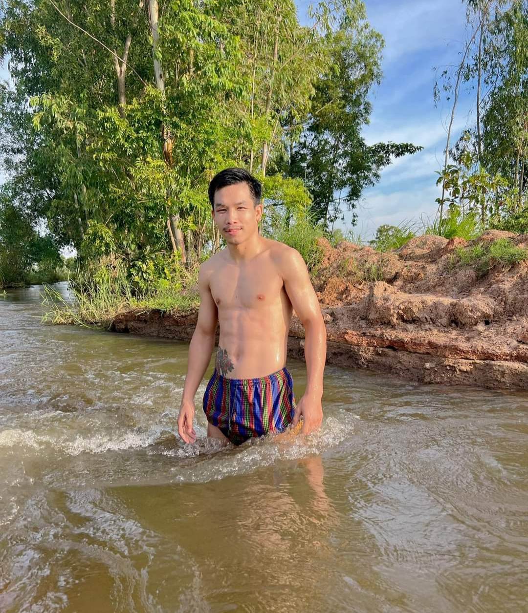 สายน้ำ..ลูกผู้ชาย