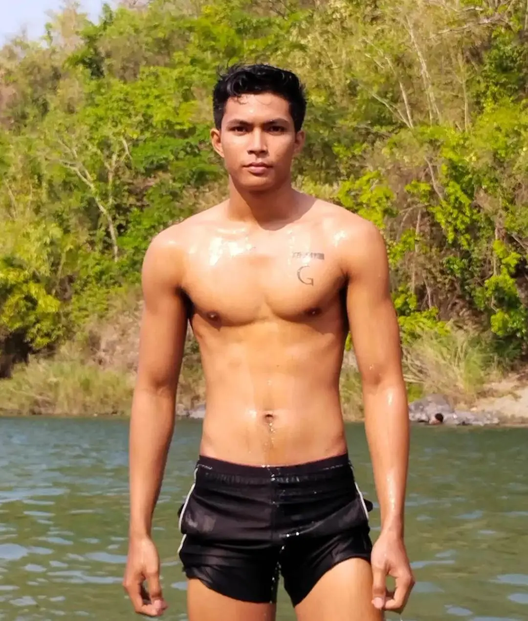 สายน้ำ..ลูกผู้ชาย