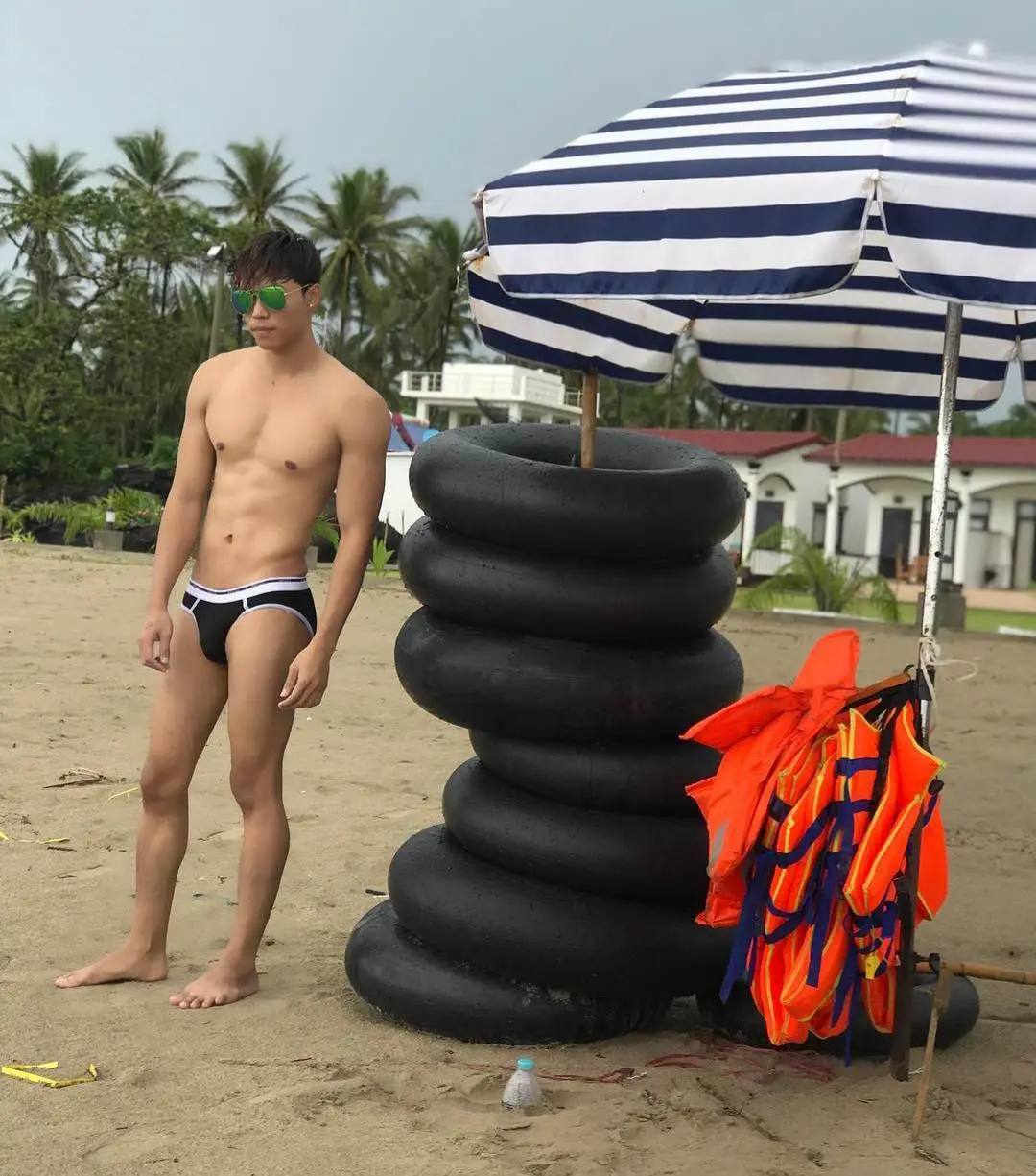 เพราะอากาศร้อน(บ่าว..ห่วงยาง)