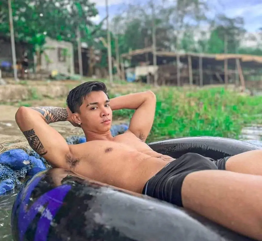 เพราะอากาศร้อน(บ่าว..ห่วงยาง)