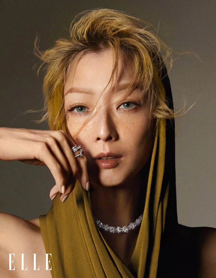 Sammi Cheng @ ELLE China June 2023