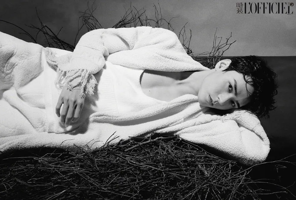 GongJun @ L&rsquo;Officiel China June 2023